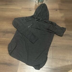 Gaiam Medium sweater ! Woman’s!